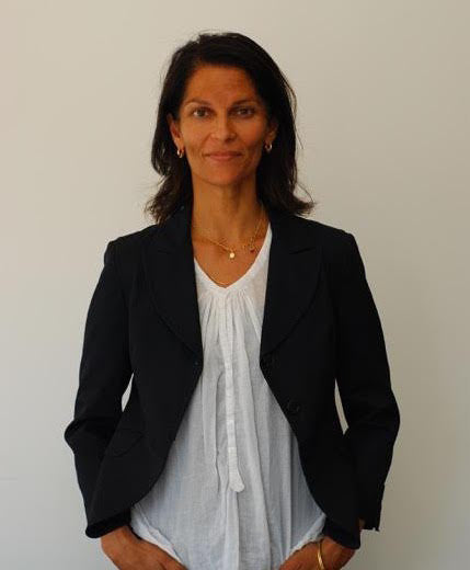 Clos-ette Case: Poonam Khanna