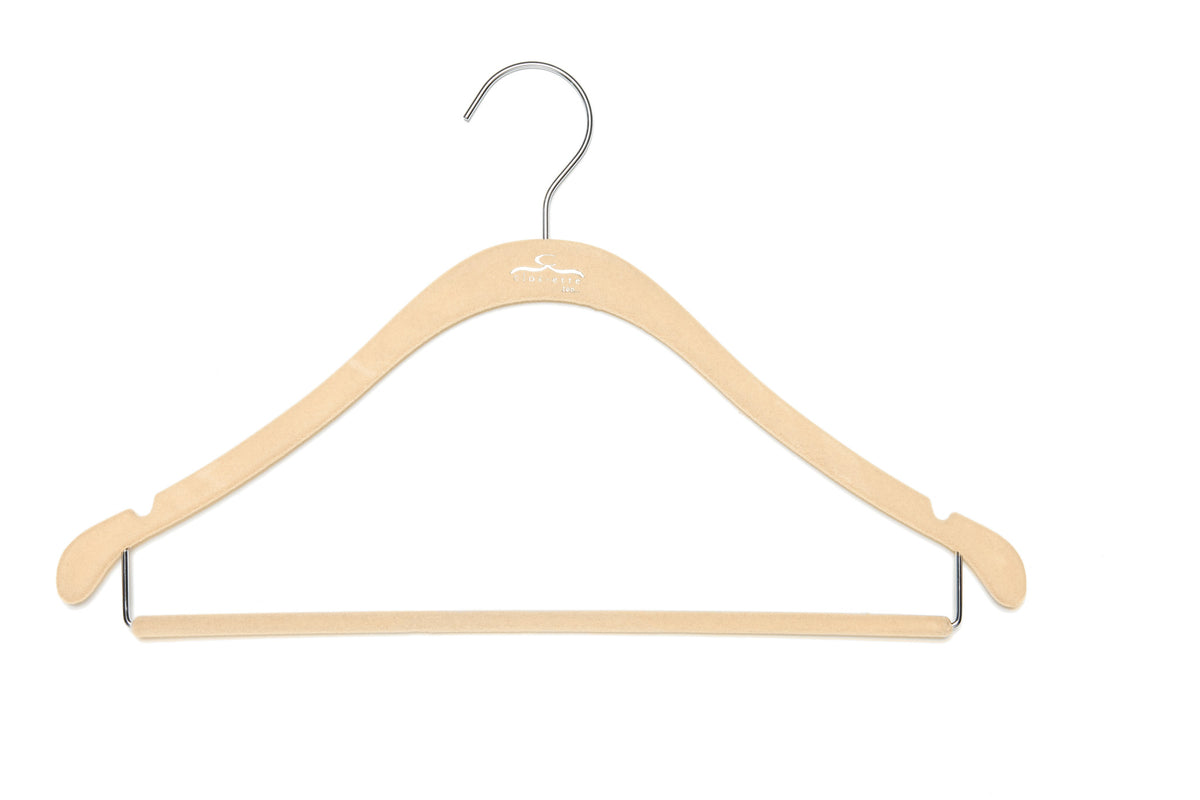 slim clothing hanger with bar